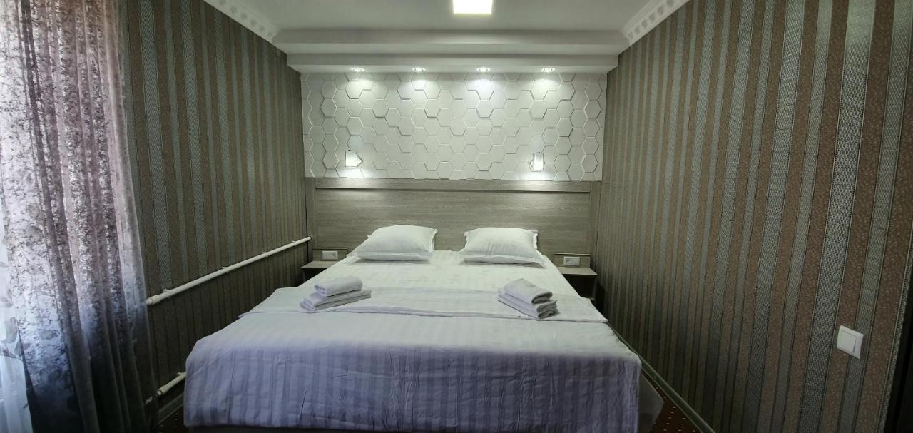 Osiyo Appartement Fargʻona Buitenkant foto