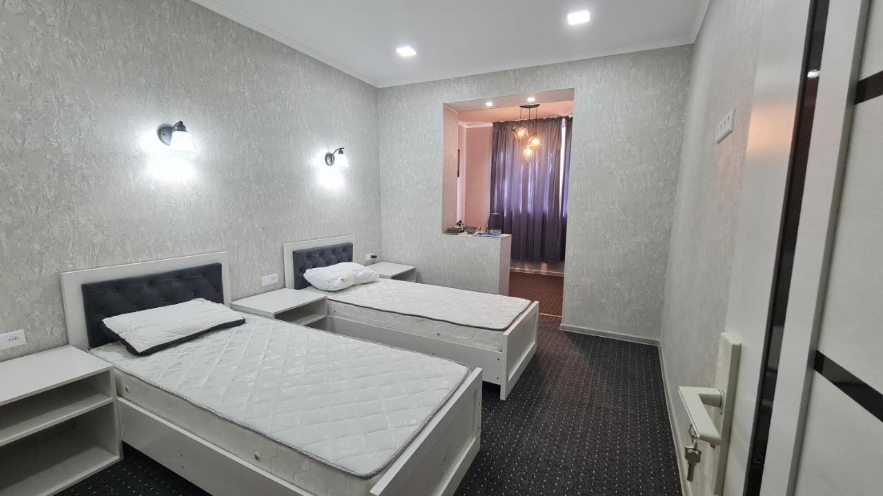 Osiyo Appartement Fargʻona Buitenkant foto